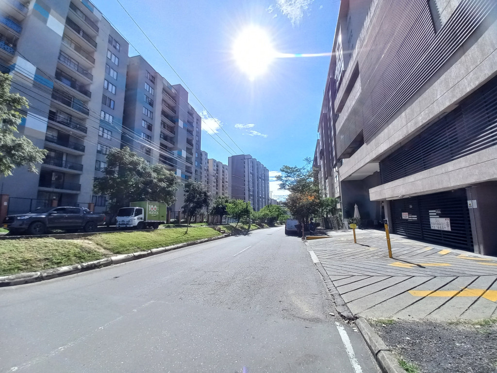 Apartamento En Venta - Conjunto Residencial Iwoka Piso  10, Ibagué