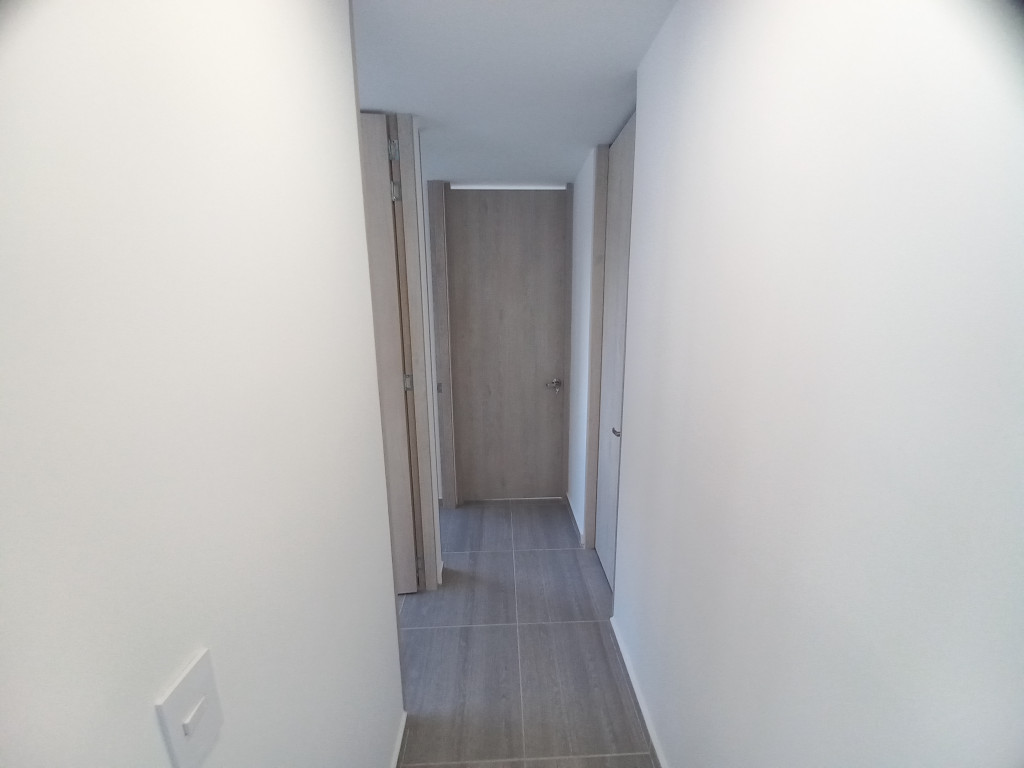 Apartamento En Arriendo - C.r Valle Verde Del Campestre Piso 14, Ibagué