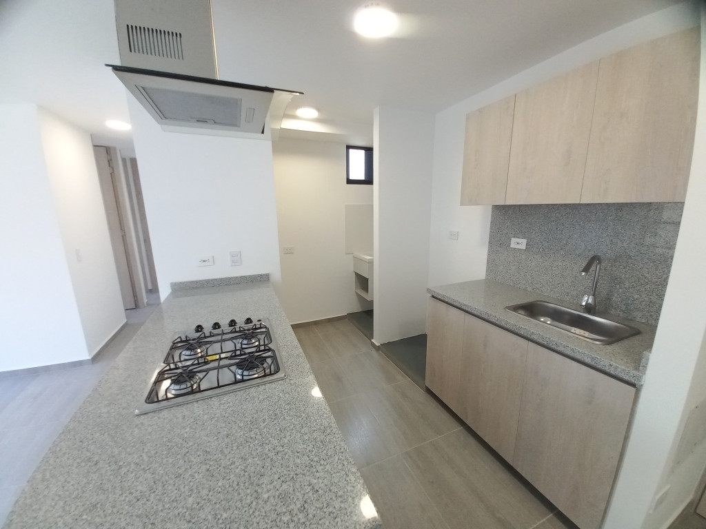 Apartamento En Arriendo - C.r Valle Verde Del Campestre Piso 14, Ibagué
