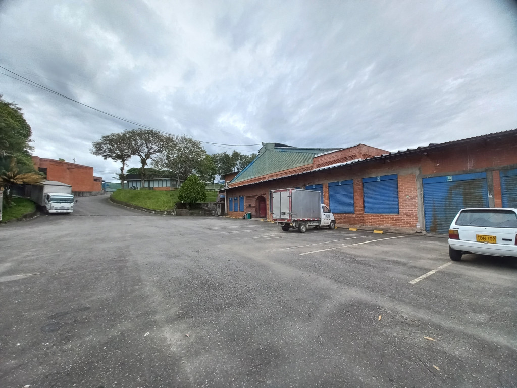 Bodega En Venta - Bodega- Avenida Mirolindo, Ibagué