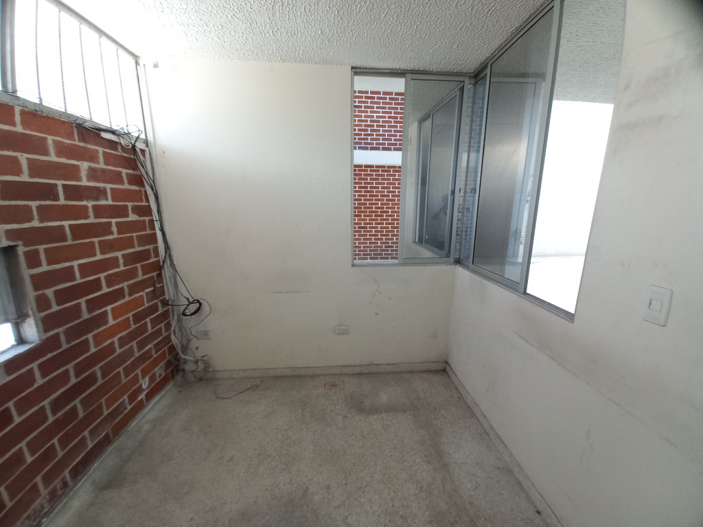 Bodega En Arriendo - Picaleña, Ibagué