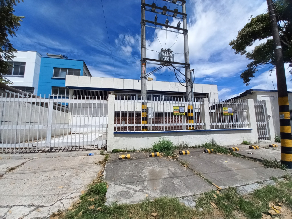 Bodega En Arriendo - Picaleña, Ibagué