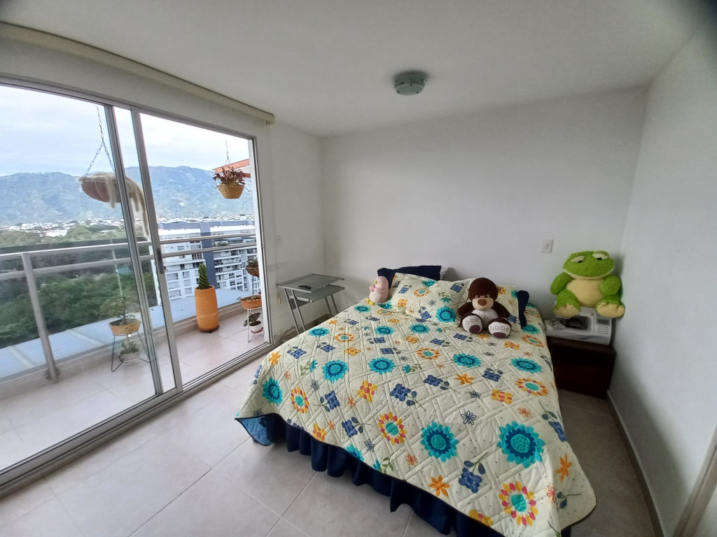 Apartamento En Venta - C.r Foresta Calambeo Piso 12, Ibagué