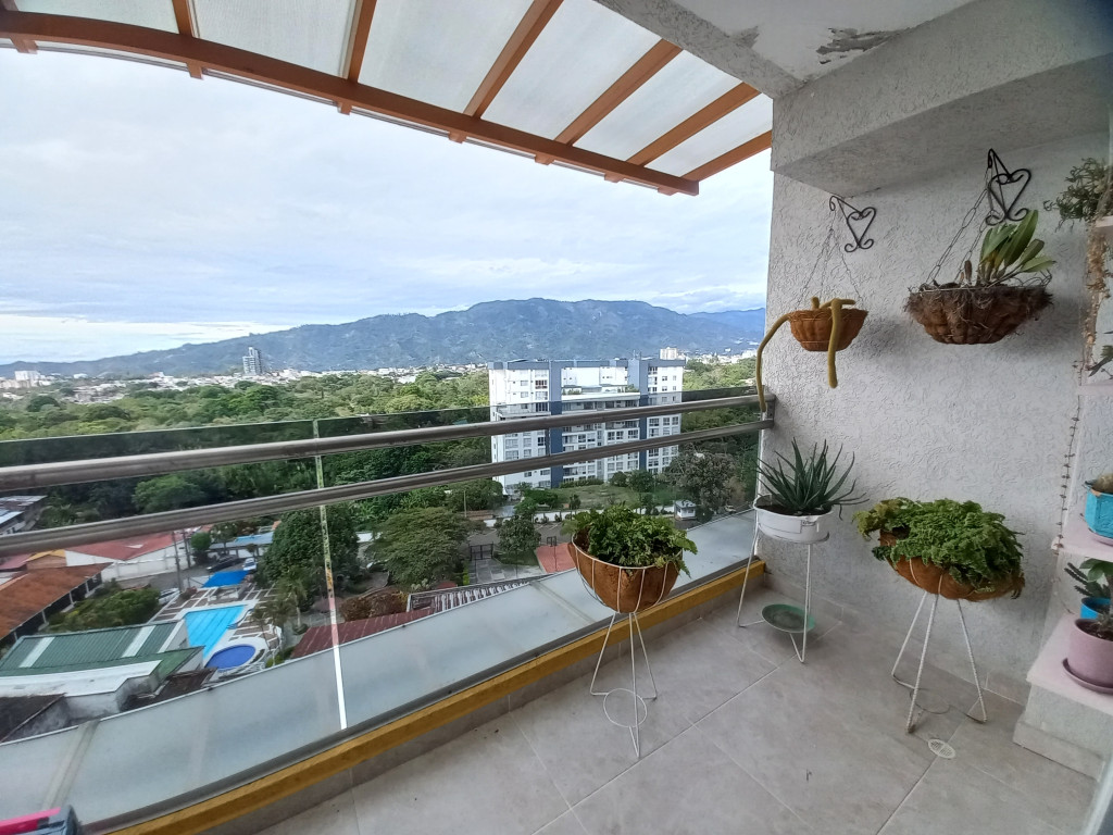 Apartamento En Venta - C.r Foresta Calambeo Piso 12, Ibagué