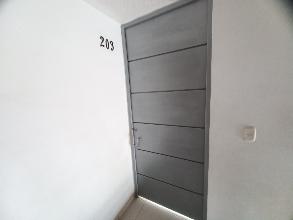 Apartamento En Venta - C.r Mirador De Cantabria Piso 2, Ibagué