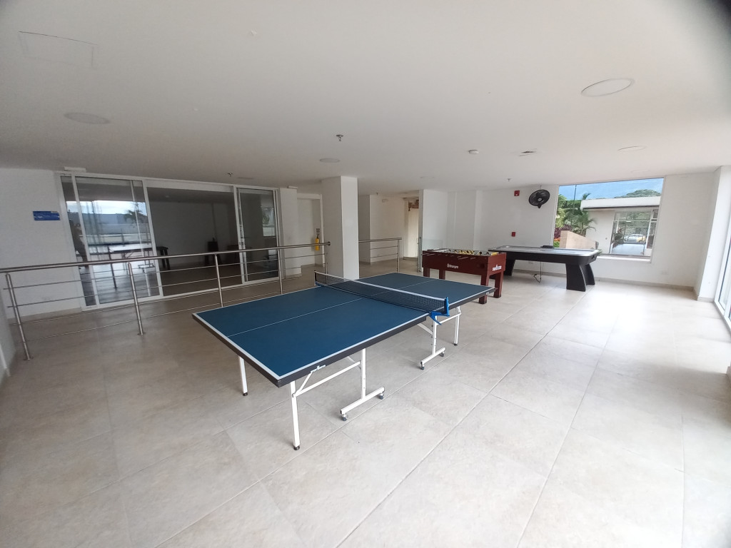 Apartaestudio En Arriendo - C.r Santa Fe De Varsovia Piso 13, Ibagué