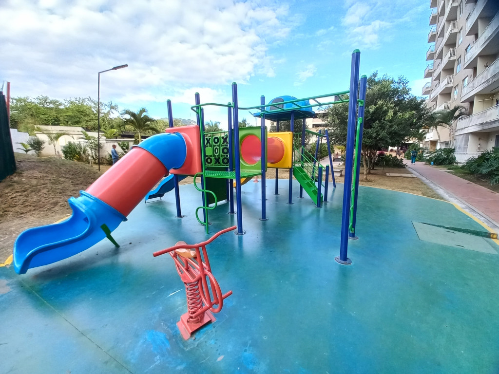 Apartaestudio En Arriendo - C.r Santa Fe De Varsovia Piso 13, Ibagué