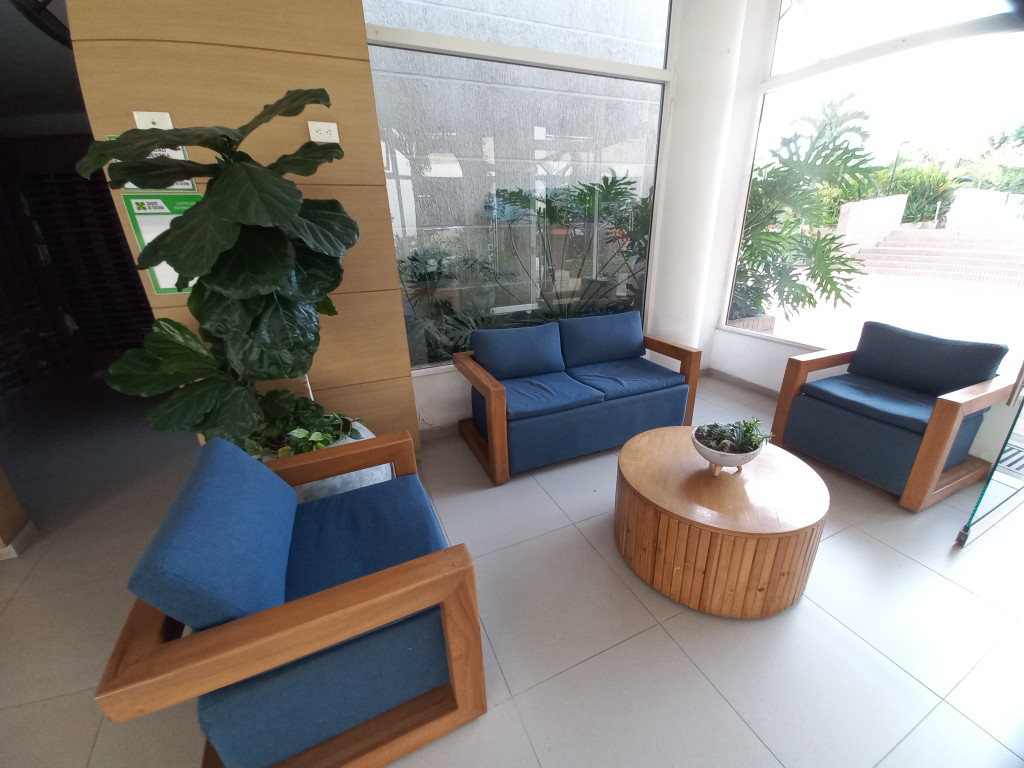 Apartaestudio En Arriendo - C.r Santa Fe De Varsovia Piso 13, Ibagué