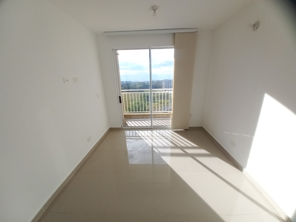 Apartaestudio En Arriendo - C.r Santa Fe De Varsovia Piso 13, Ibagué