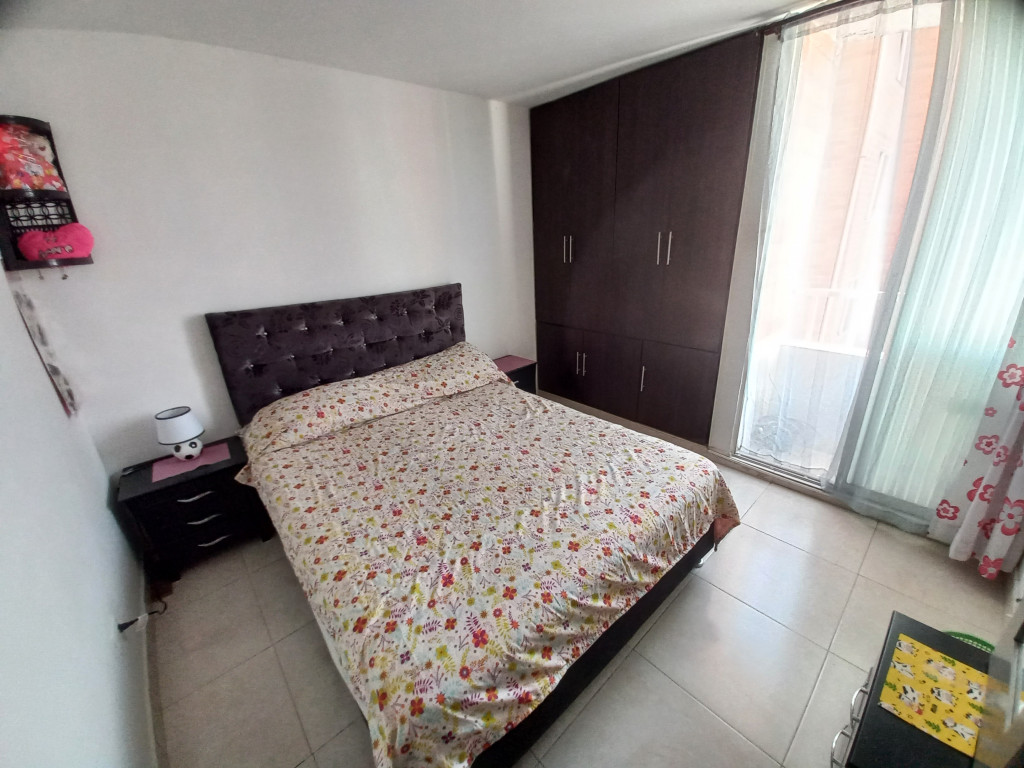 Apartamento En Venta - C.r Hacienda El Recreo  Piso 4 Sin Ascensor, Ibagué