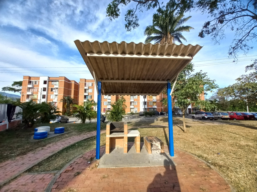 Apartamento En Venta - C.r Hacienda El Recreo  Piso 4 Sin Ascensor, Ibagué