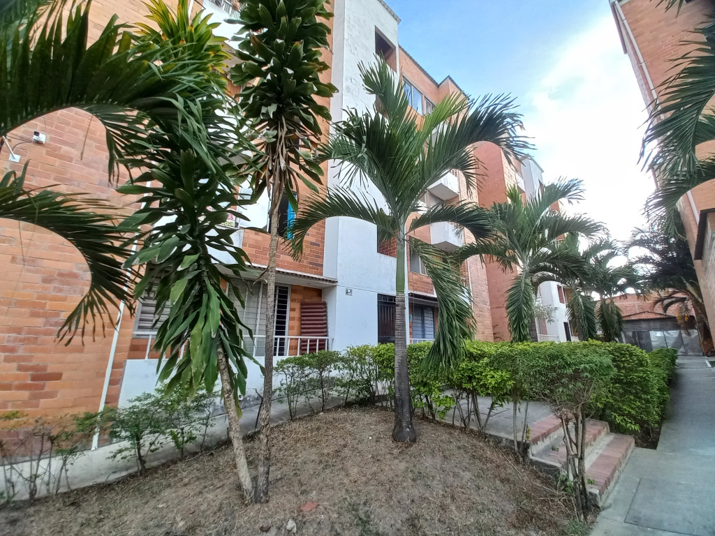 Apartamento En Venta - C.r Hacienda El Recreo  Piso 4 Sin Ascensor, Ibagué