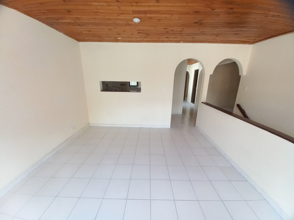 Apartamento En Venta - Edificio Bifamiliar  Gutierrez Romero Piso 2, Ibagué