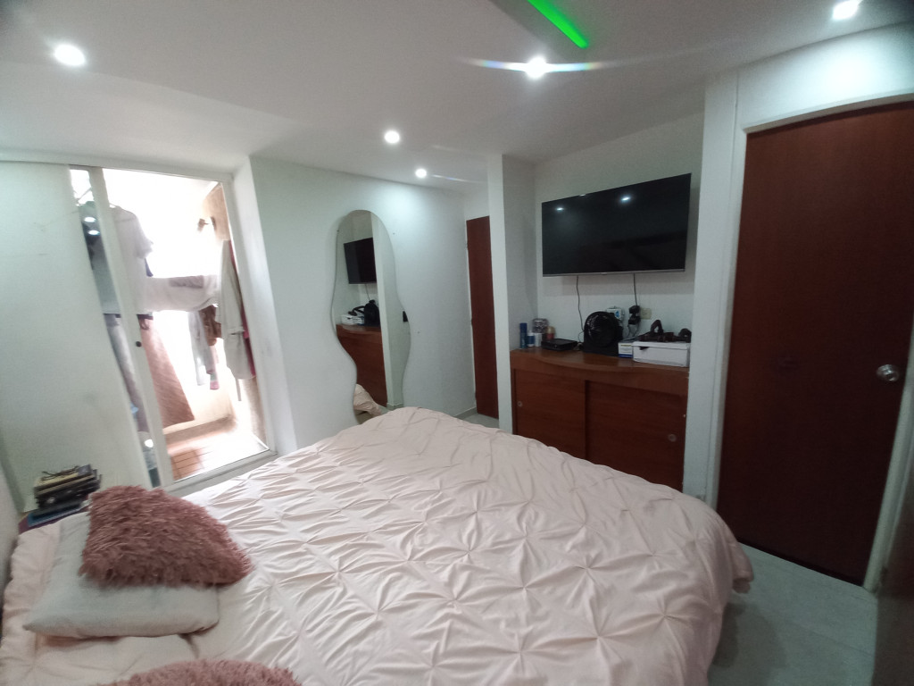 Apartamento En Venta - C.r Alameda  Piso 4 Sin Ascensor, Ibagué