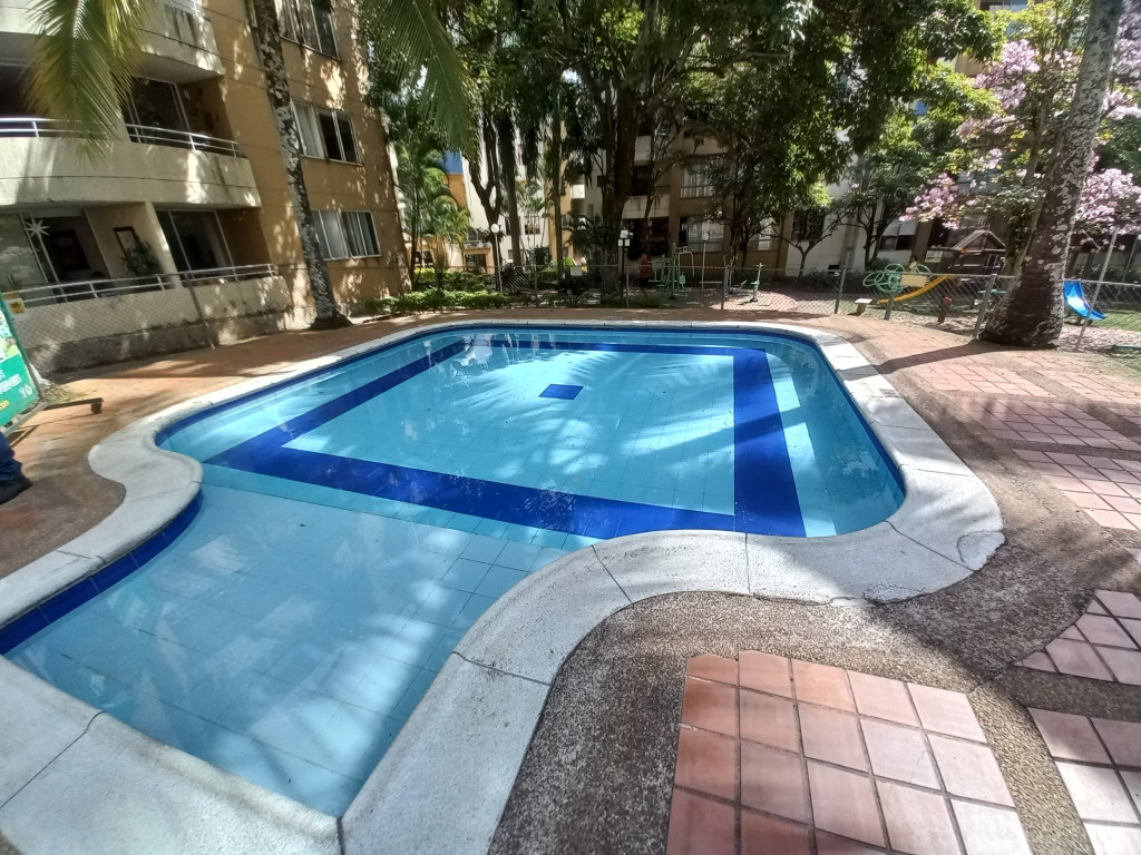 Apartamento En Venta - C.r Alameda  Piso 4 Sin Ascensor, Ibagué