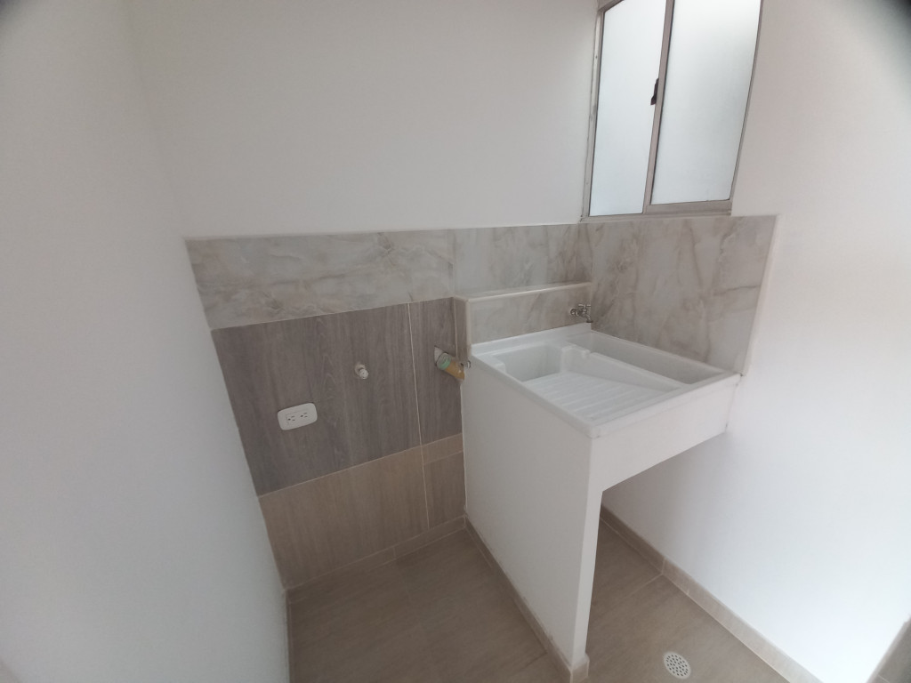 Apartamento En Arriendo - C.r Arboleda Campestre Jacaranda Piso 9, Ibagué