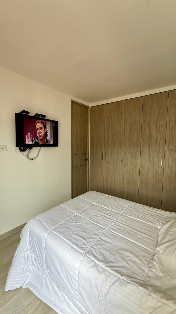 Apartamento En Venta - C.r Bosque Reservado Piso 15, Ibagué