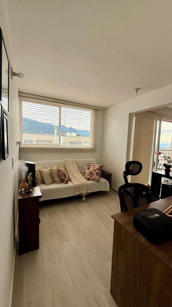 Apartamento En Venta - C.r Bosque Reservado Piso 15, Ibagué