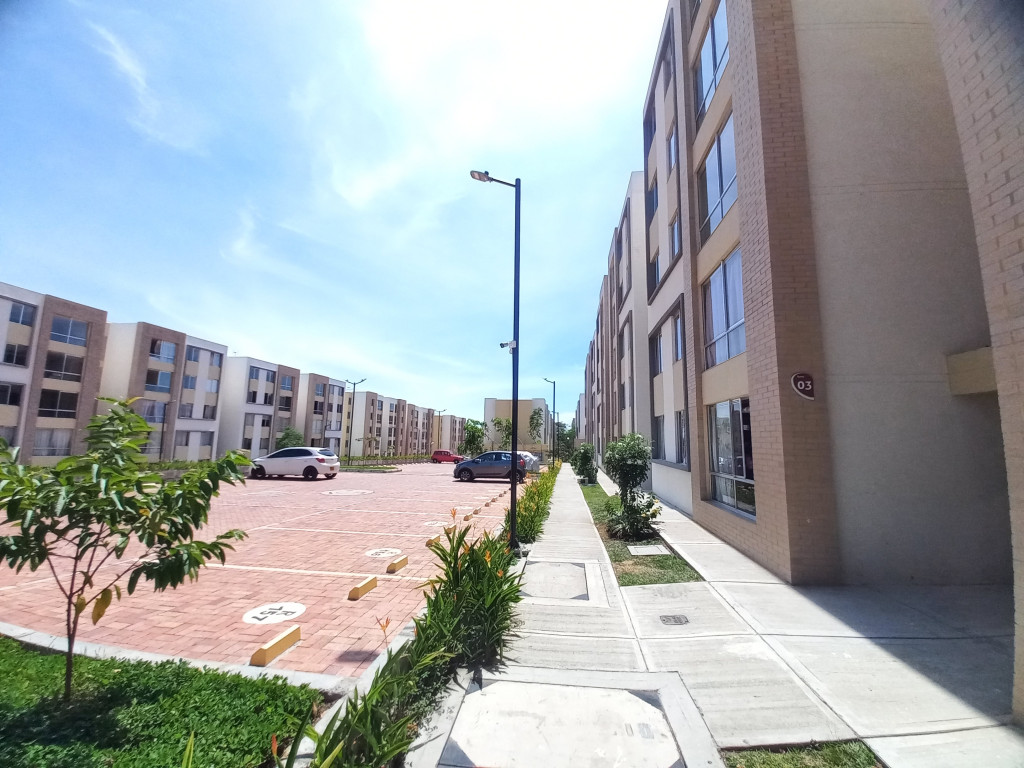 Apartamento En Arriendo - C.r Escarlata Piso 3 Sin Ascensor, Ibagué