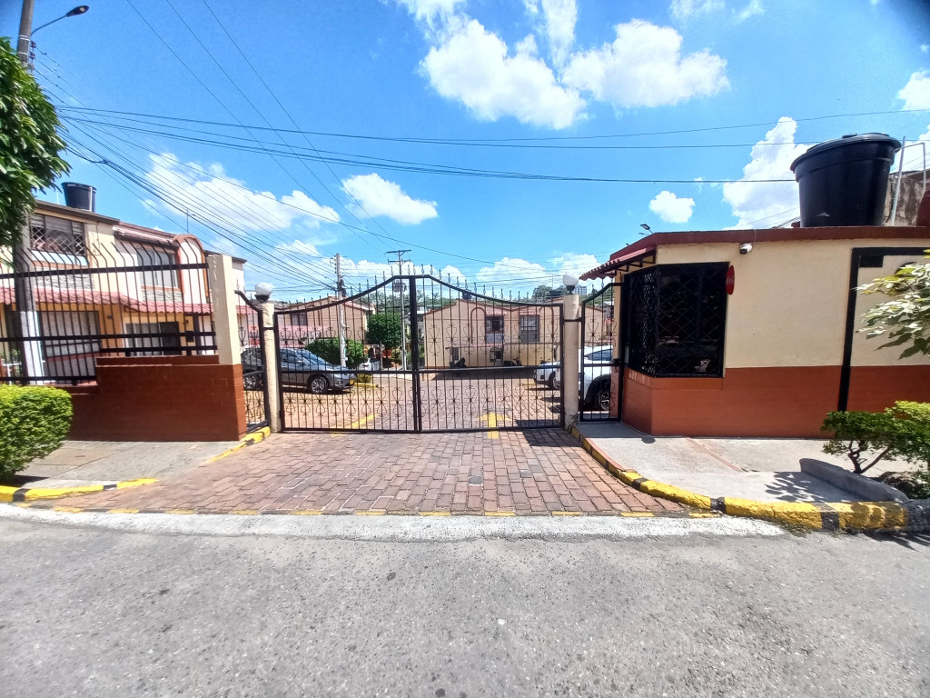 Casa En Arriendo - Urbanizacion Palmar Ii Etapa, Ibagué