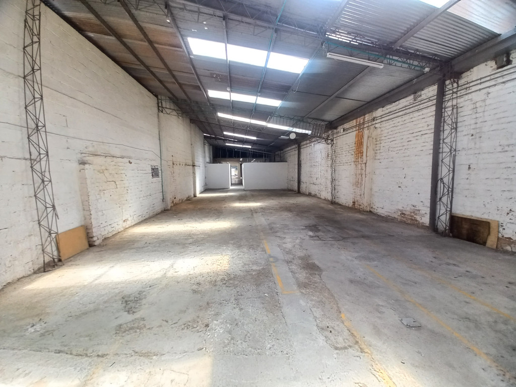 Local En Arriendo - Carrera 5 27-29, Ibagué