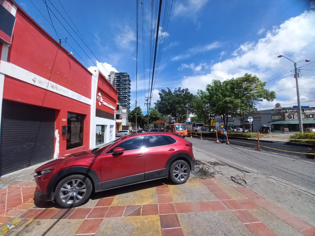 Local En Arriendo - Carrera 5 27-29, Ibagué