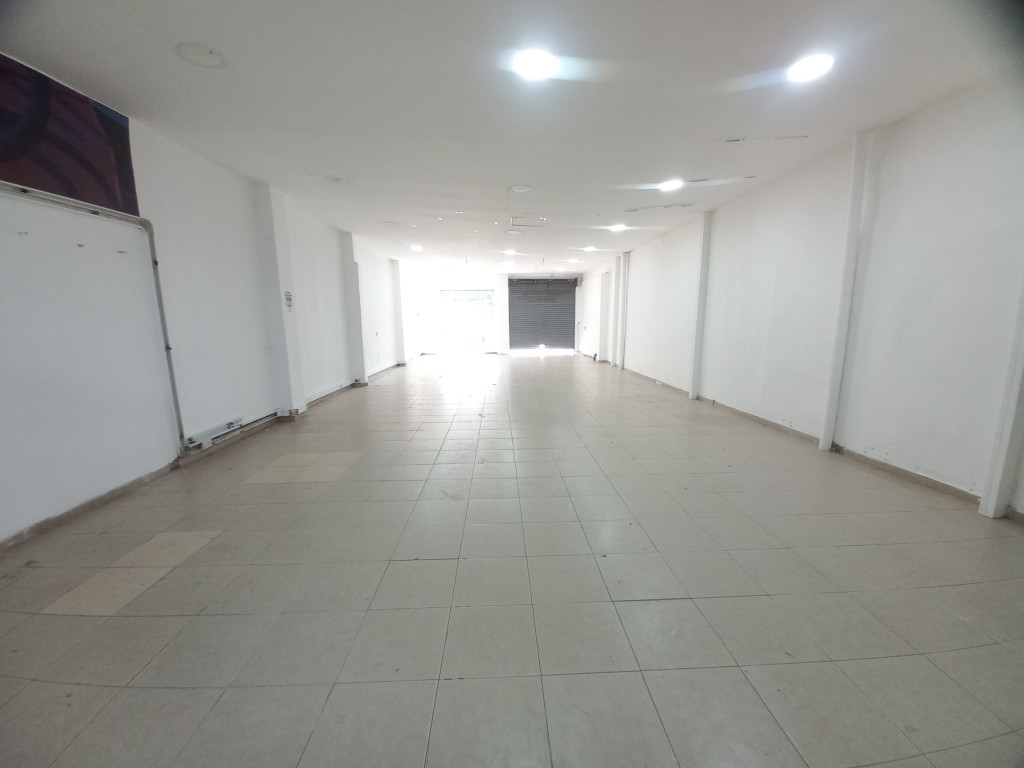 Local En Arriendo - Carrera 5 27-29, Ibagué