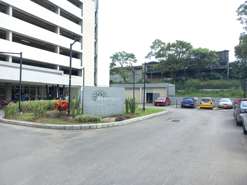 Apartamento En Arriendo - C.r Bosque Reservado Piso 4, Ibagué