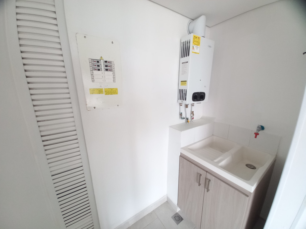 Apartamento En Arriendo - C.r Bosque Reservado Piso 4, Ibagué