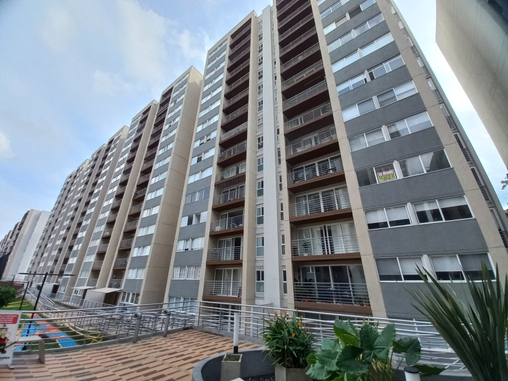 Apartamento En Arriendo - C.r Bosque Reservado Piso 4, Ibagué