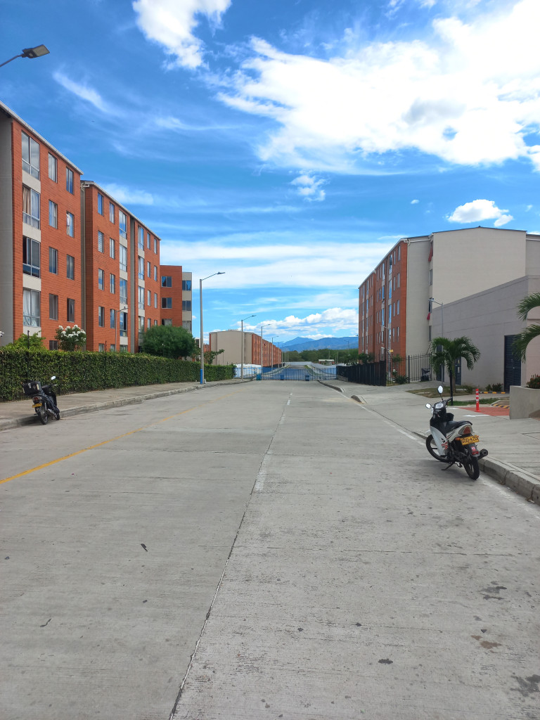 APARTAMENTO Calle 148 #21 -123, ARBOLEDA CAMPESTRE VAINILLO PISO 4 SIN ASCENSOR, Ibagué