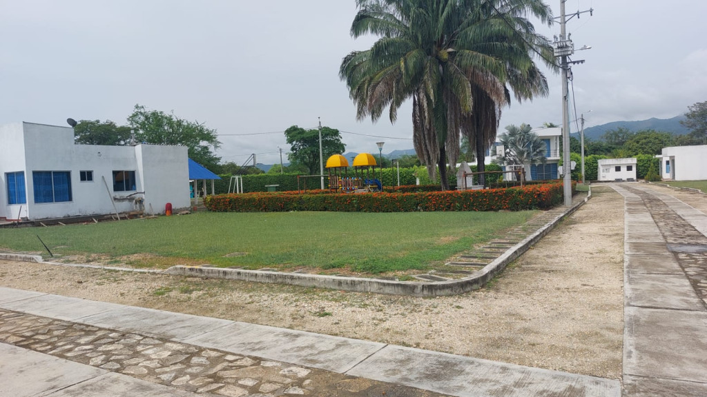 Lote EN VENTA EN ., código: 10260344 - 1