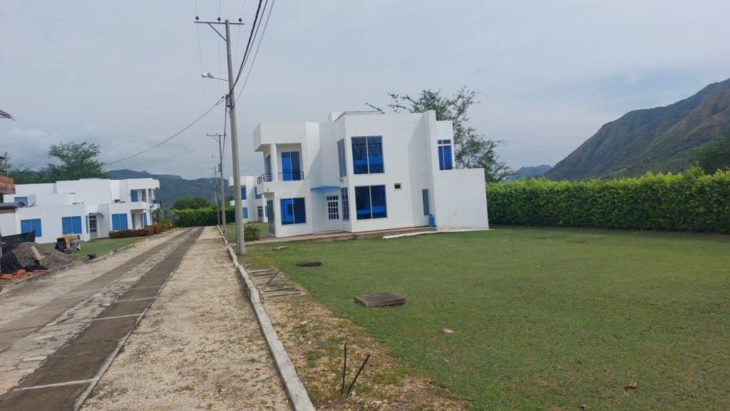 Lote EN VENTA EN ., código: 10260344 - 3
