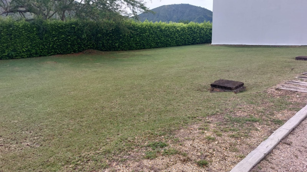 Lote EN VENTA EN ., código: 10260344 - 4