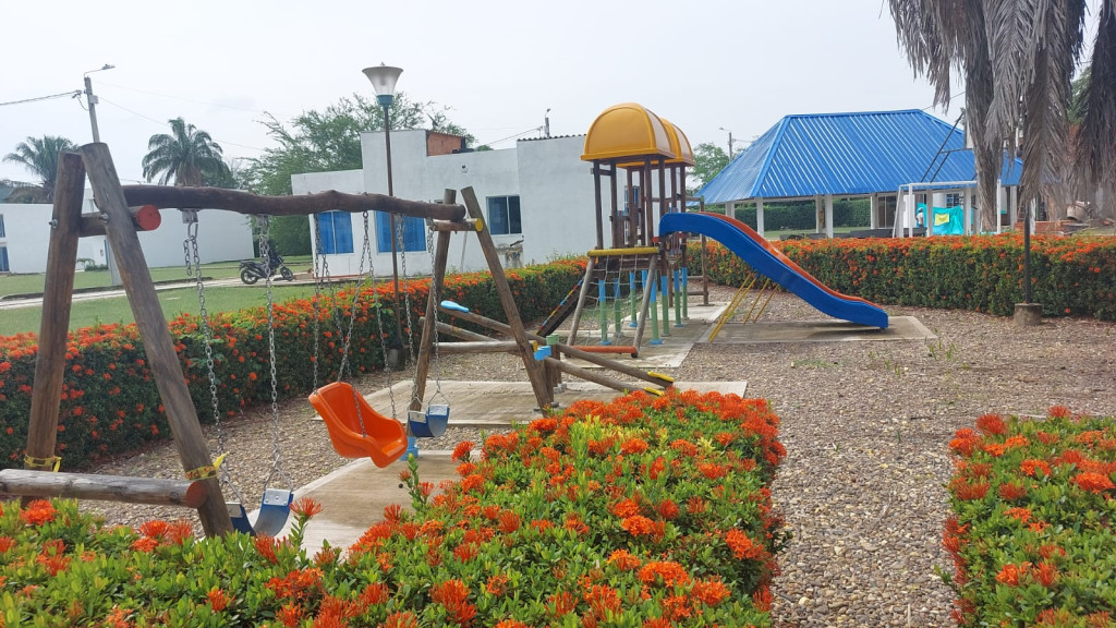 Lote EN VENTA EN ., código: 10260344 - 7