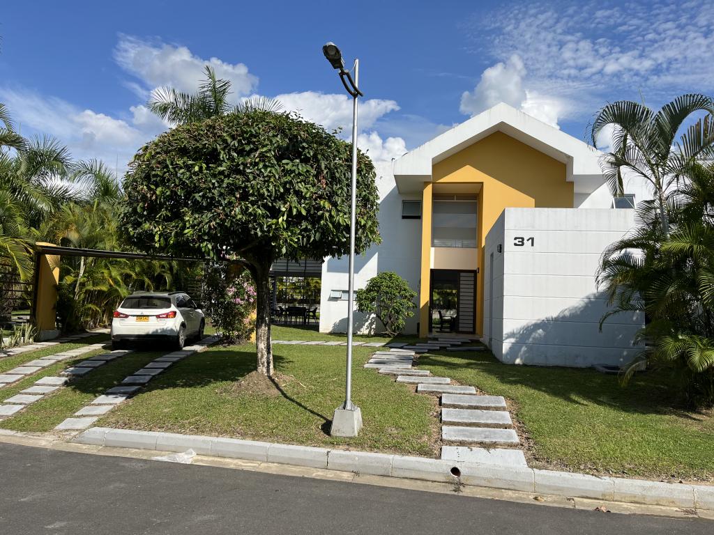Foto Casa en Venta en Norte, Restrepo, Meta - $ 1.300.000.000 - doVONE12115 - BienesOnLine