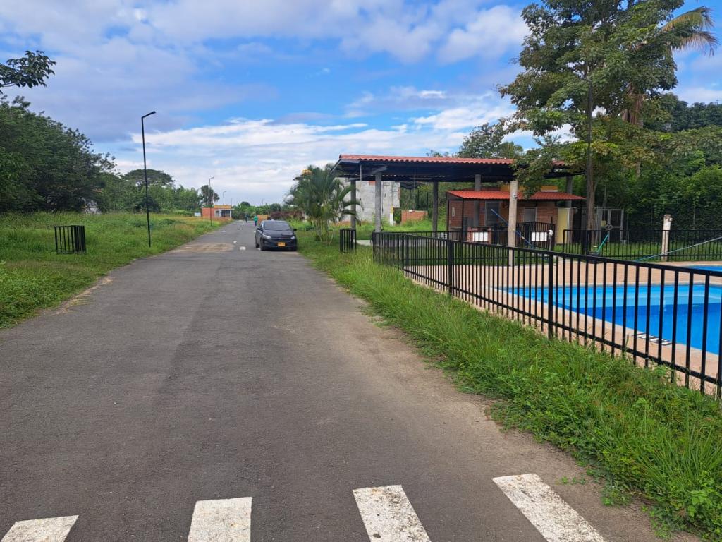 Lote EN VENTA EN ., código: 10207562 - 7