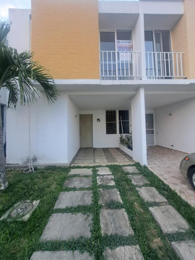 Casa-condominio EN ARRIENDO EN Ciudadela El Castillo, código: 10207430 - 1