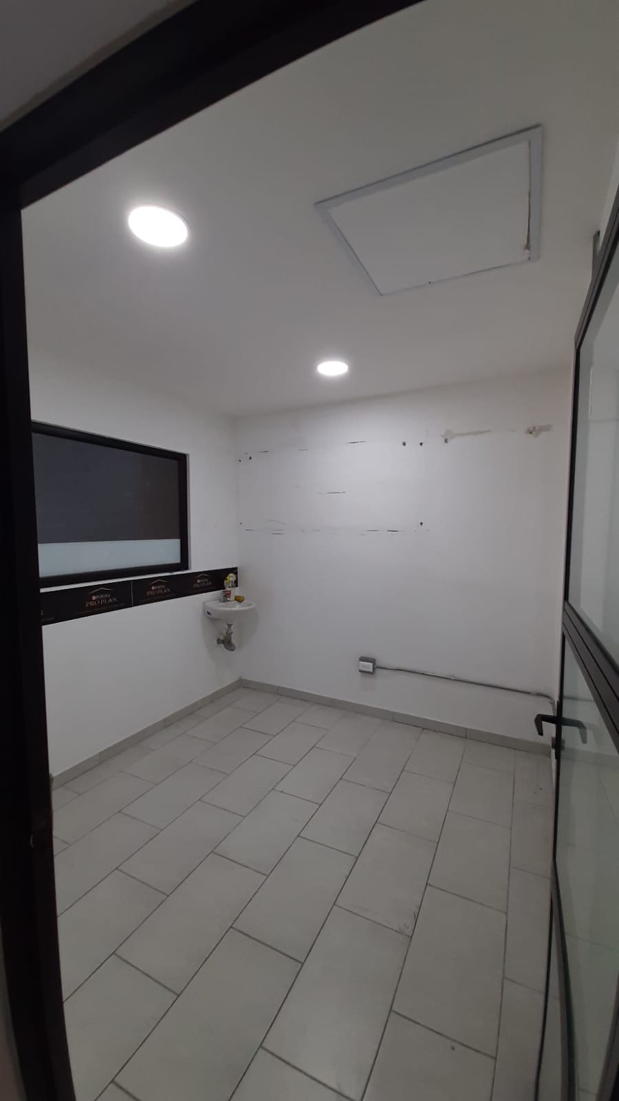 Local EN ARRIENDO EN El Poblado, código: 1014902 - 4