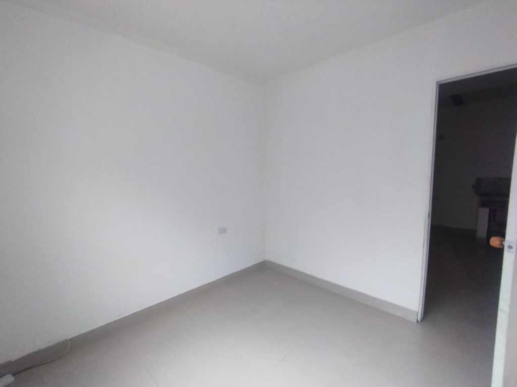 Apartaestudio EN ARRIENDO EN Álamos Norte, código: 10182292 - 10