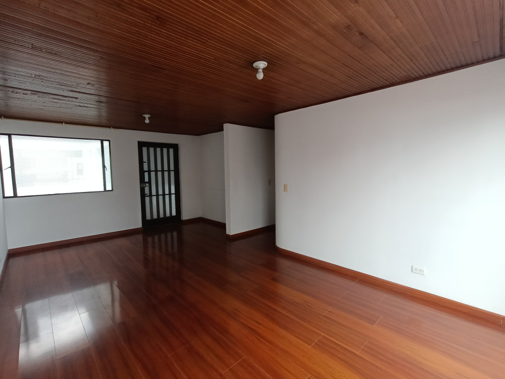 APARTAMENTO Normandía