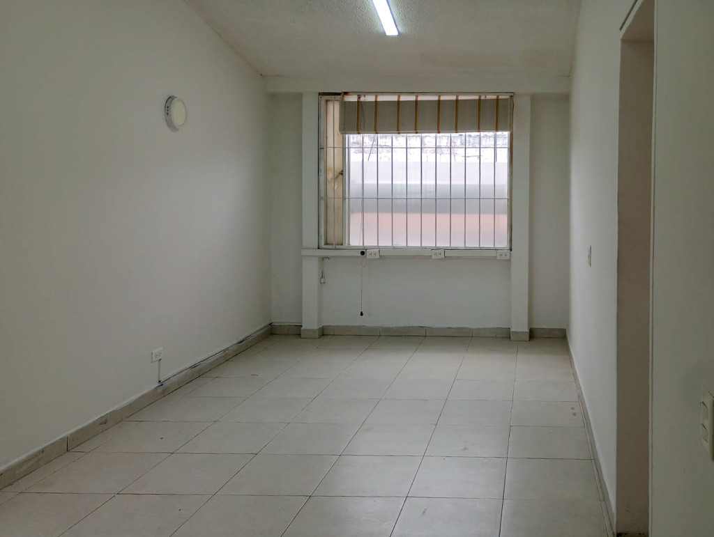 OFICINA Alhambra