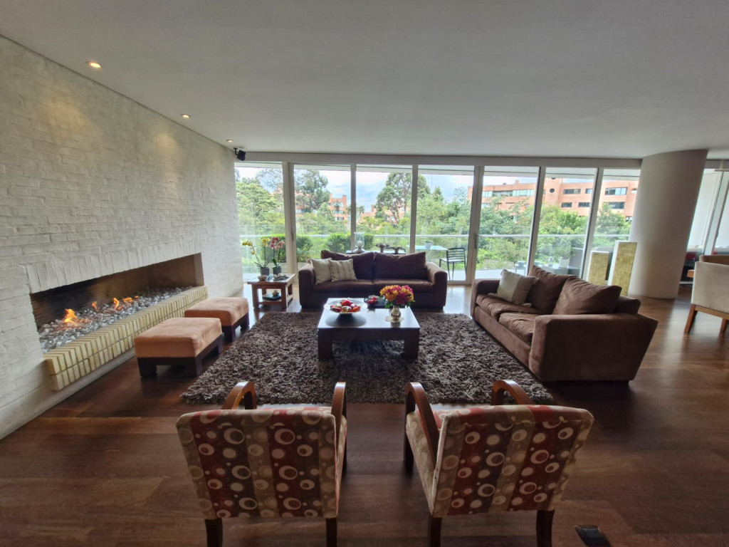 APARTAMENTO Los Rosales