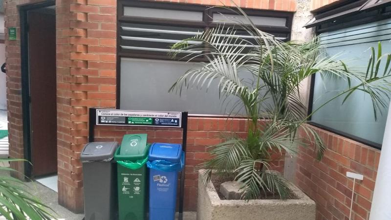 Edificio EN VENTA EN Avenida Pradilla, código: 1015117 - 17