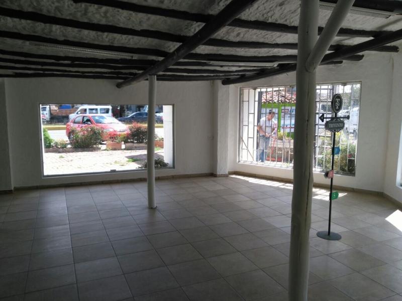 Local EN ARRIENDO EN Avenida Pradilla, código: 1015253 - 3