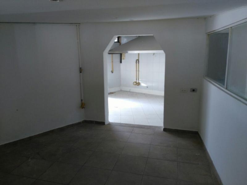 Local EN ARRIENDO EN Avenida Pradilla, código: 1015253 - 1