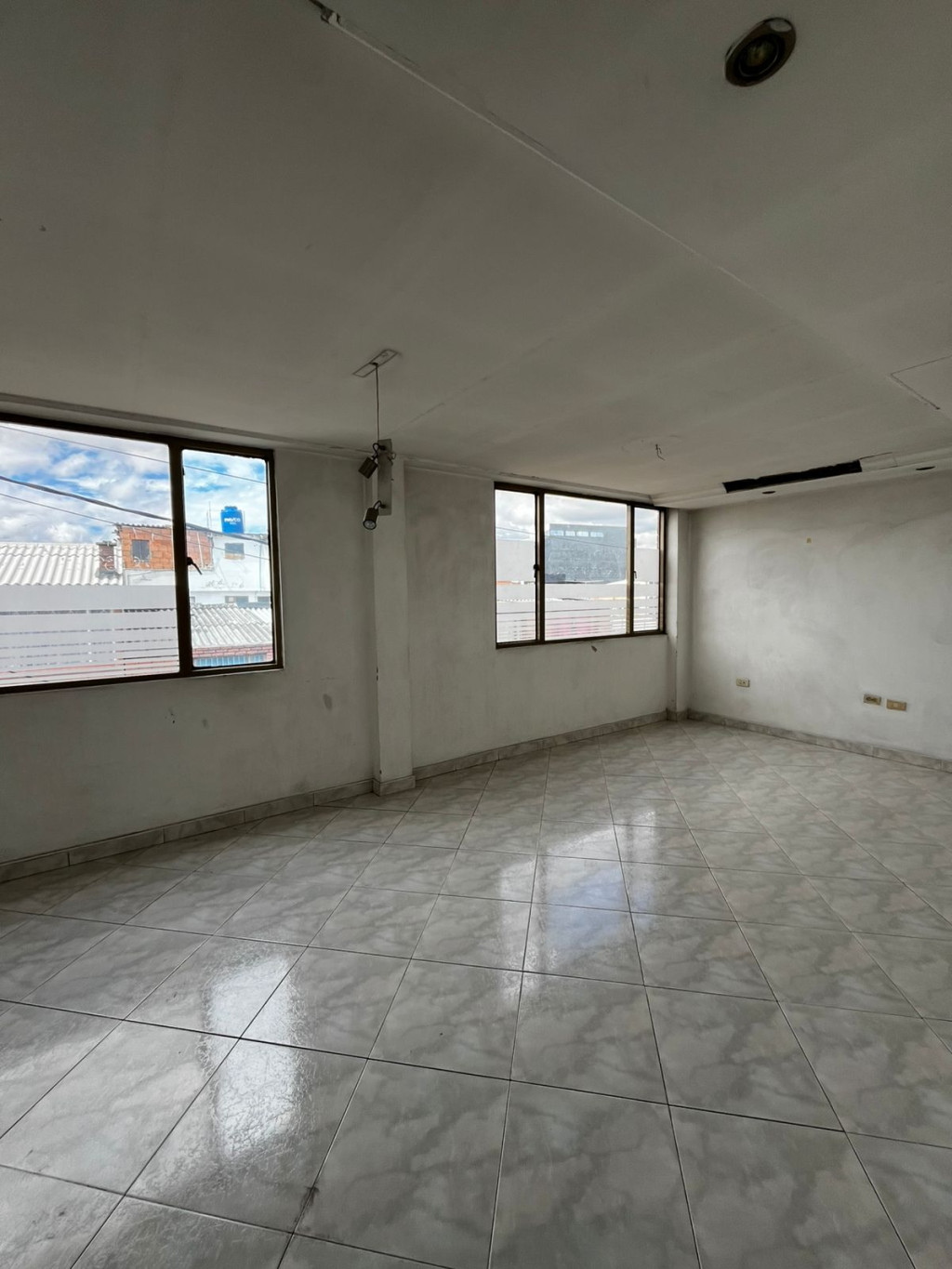 Bodega EN VENTA EN Carvajal, código: 10208496 - 10
