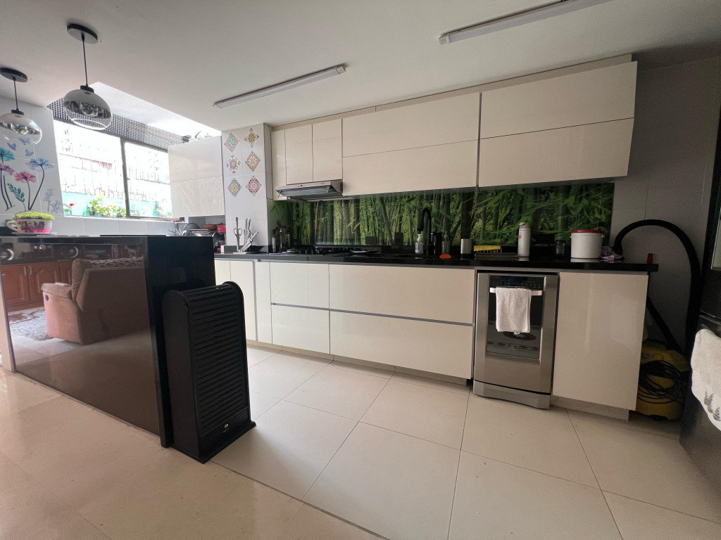 Casa EN VENTA EN Cedritos, código: 10235648 - 2