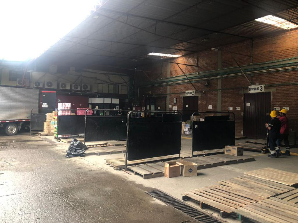 Bodega EN VENTA EN ALBORADA, código: 10241768 - 11