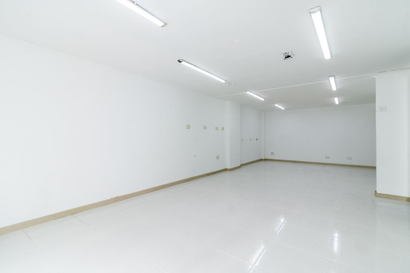 Oficina EN ARRIENDO EN ., código: 1018547 - 7